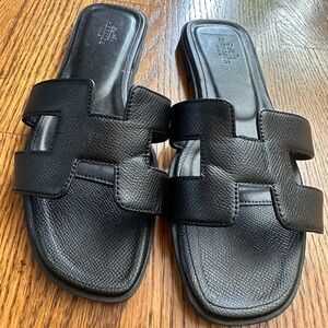Hermes Women's Sandals Leather Black